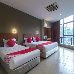 Superior King Suite